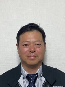 会計　L.金城　陽介